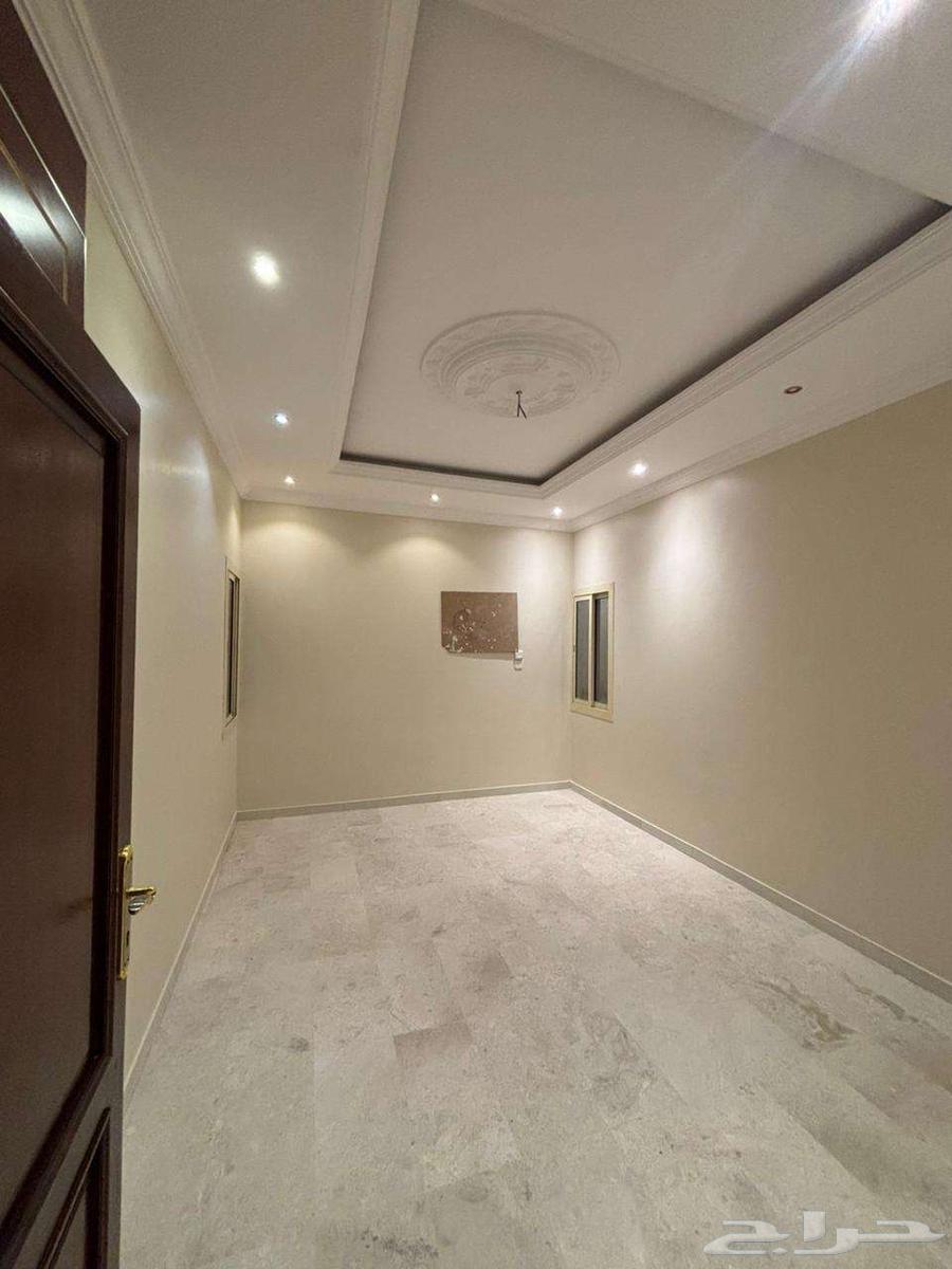 شقة فاخرة بحي الزايدي64582452716419110