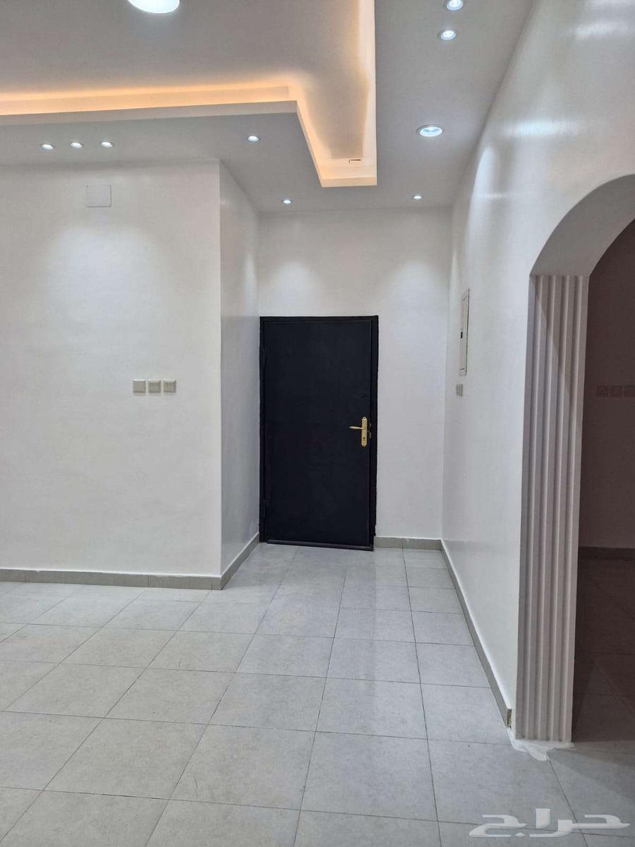 شقة للايجار أبهاء حي البديع64582469142402111