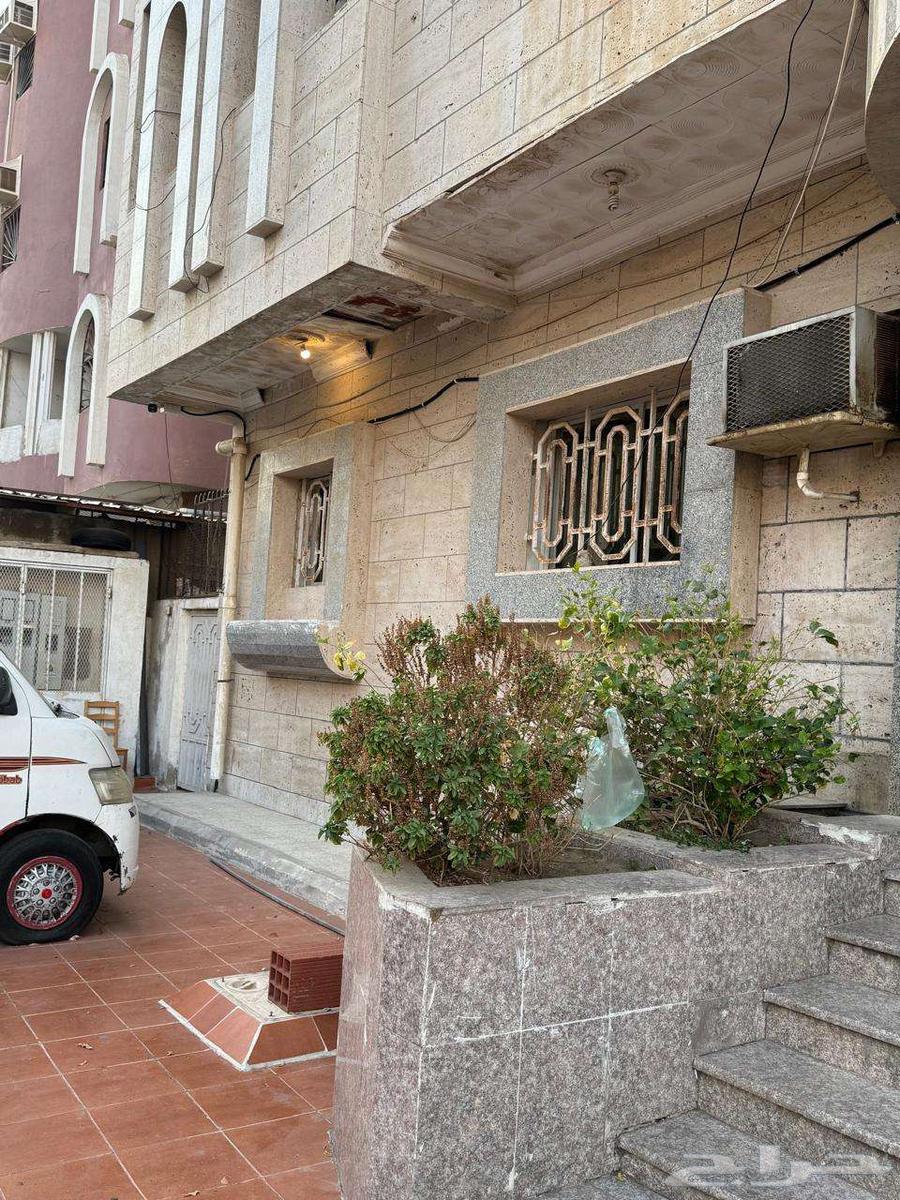 شقة عوائل للإيجار 3 غرف وصاله في النزهه بجدة 2100 ريال64589526617602112