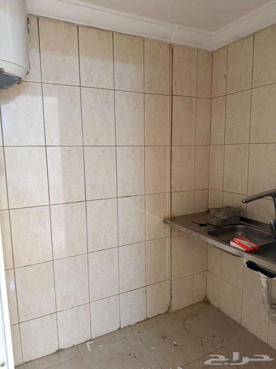 غرفة عزاب مستقله بمدخل للايجار الفيحاء64589527007489113