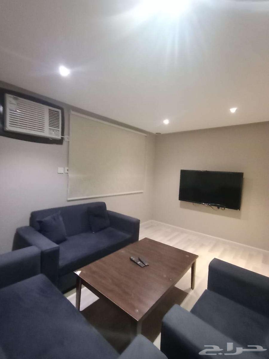 شقة فندقية غرفتين وصالة مؤثثة وفاخرة للعوائل بخميس مشيط64582436768002114