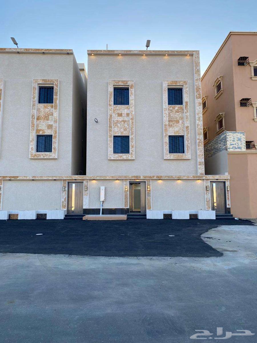 أدوار أرضية فاخرة للبيع الطالح - حي الورود - خميس مشيط64594068237955111