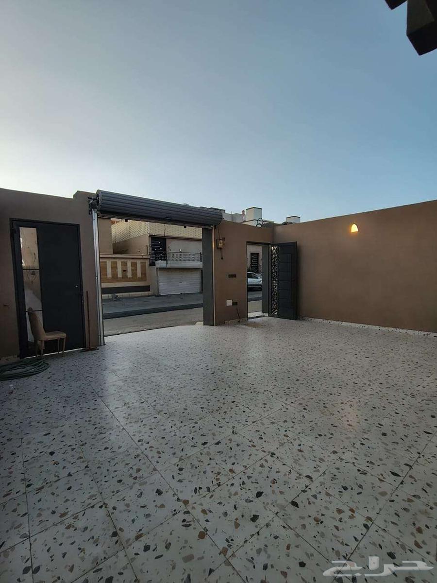 أدوار أرضية فاخرة للبيع حي النور - خميس مشيط64594068560131111