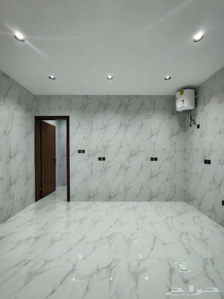 أدوار أرضية فاخرة للبيع حي النور - خميس مشيط64594068560131114