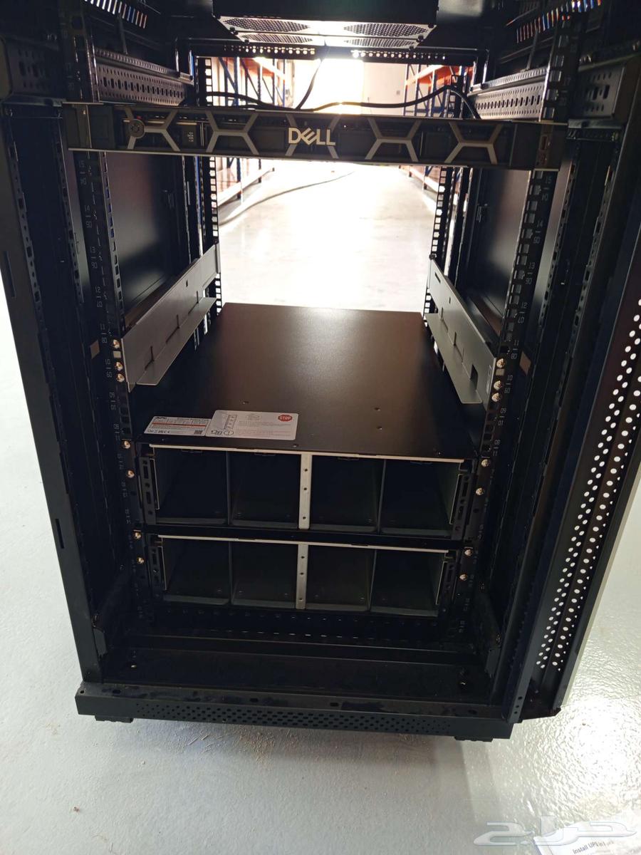 متخصصون في تجميع وتركيب منظومة UPS64594180908033113