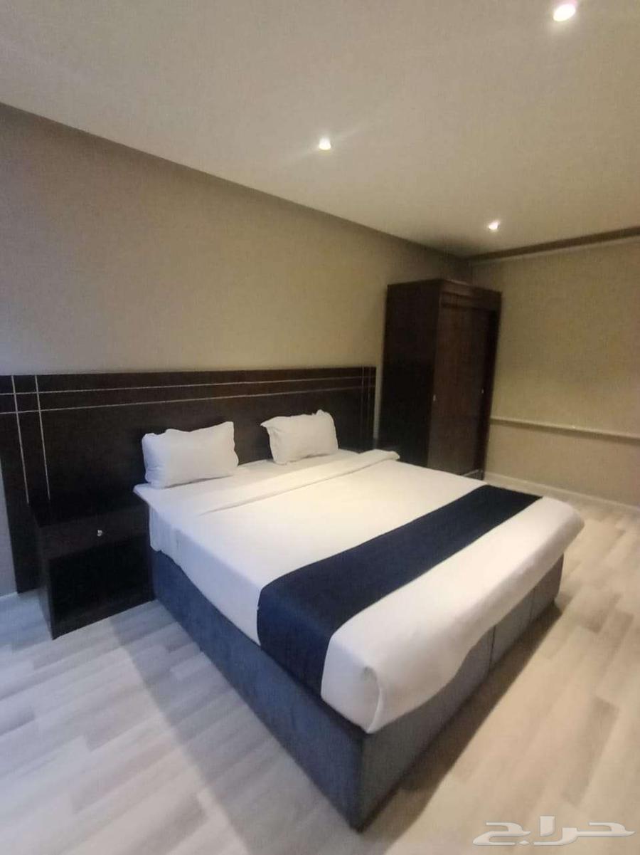شقة فتندقية غرفتين وصالة مؤثثة وفاخرة للعوائل بخميس مشيط64594051660545110