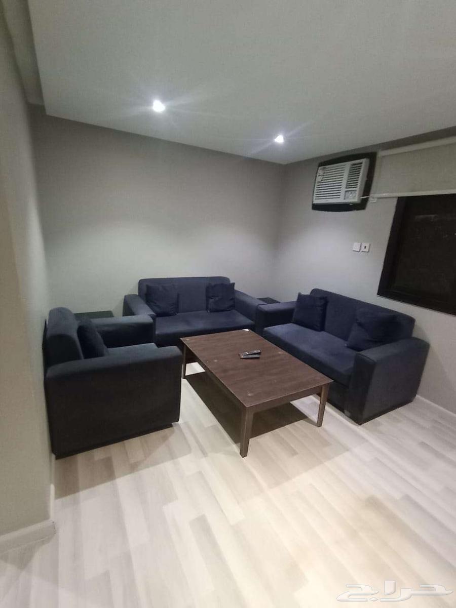 شقة فتندقية غرفتين وصالة مؤثثة وفاخرة للعوائل بخميس مشيط64594051660545114