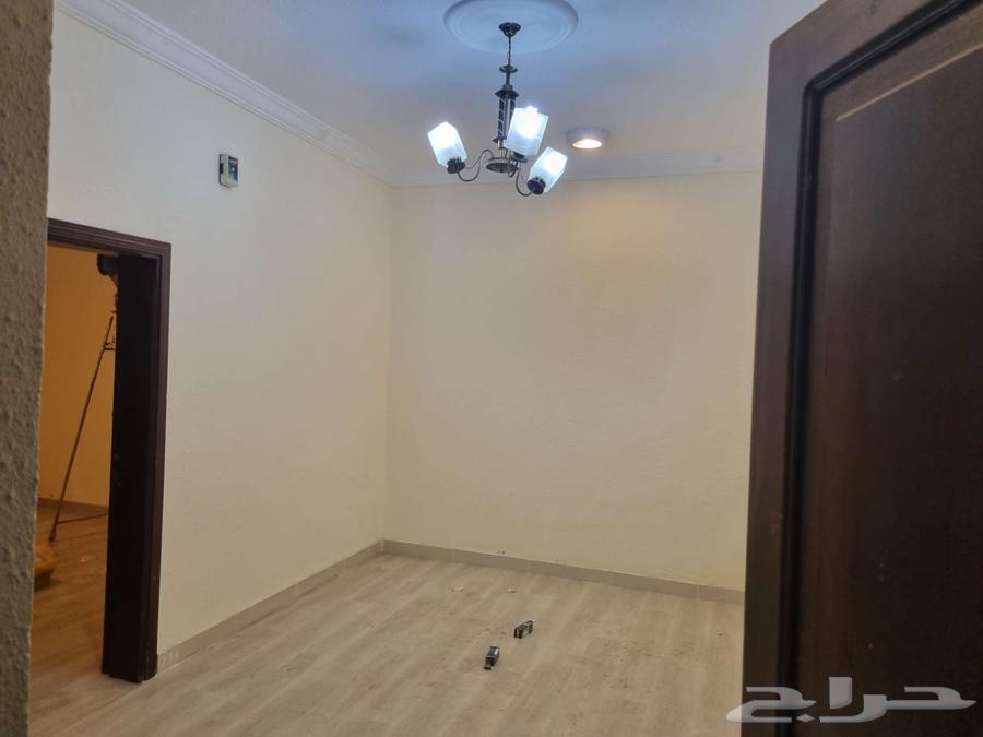 شقة من غرفتين وصالة للإيجار64594117517571113