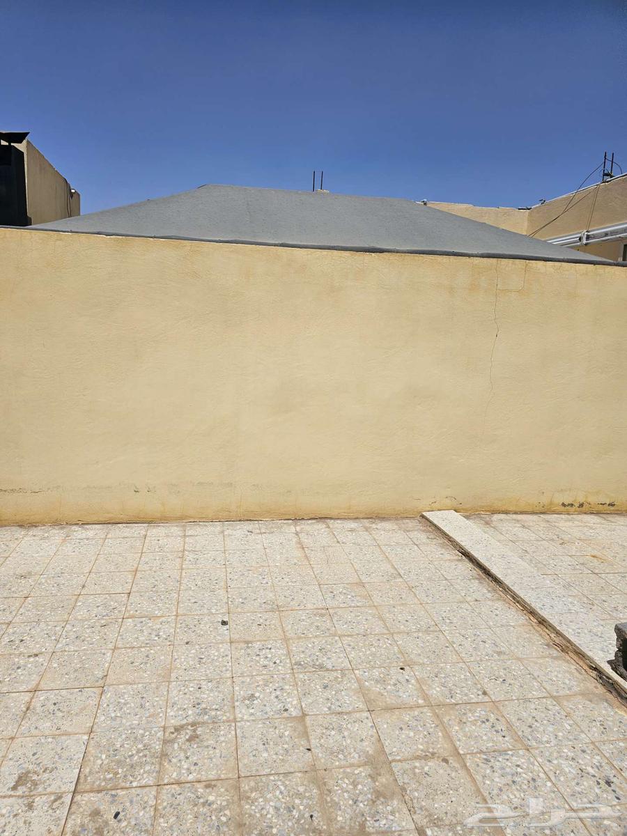 شقة بتبوك مقابل مصلى العيد للتمليك64618903092481113